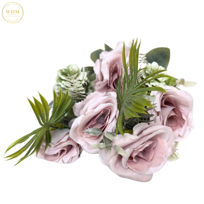 5 Rose Bunch with 4 Heavy Filler Stems